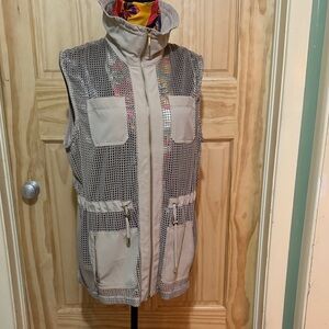 Chicos Zenery travel vest Women's Mesh Vest Size 2